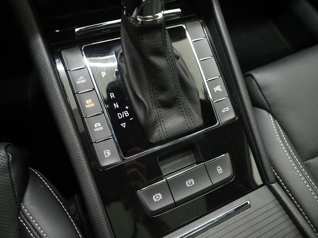 Škoda Superb – foto 37