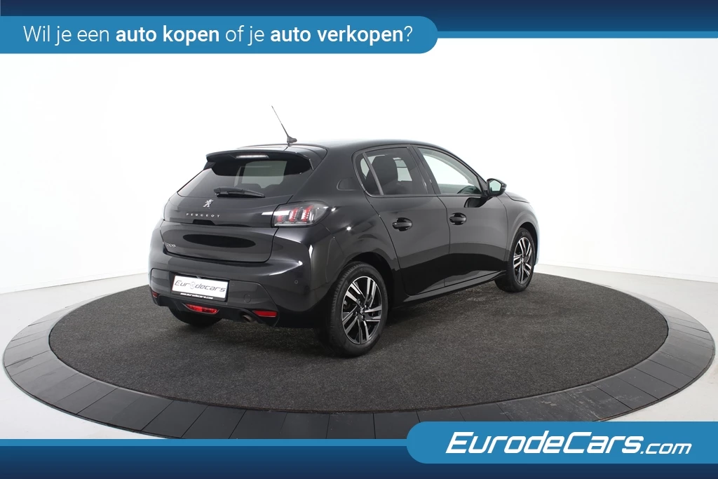 Peugeot 208 – foto 11