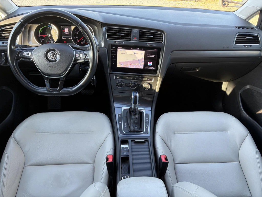 Volkswagen e-Golf – foto 8