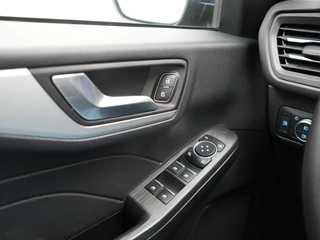 Ford Kuga – thumbnail 32