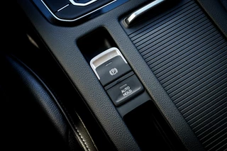 Volkswagen Passat – thumbnail 32