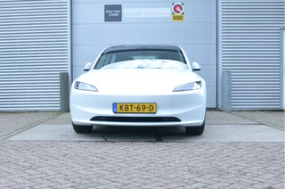 Tesla Model 3 – thumbnail 5