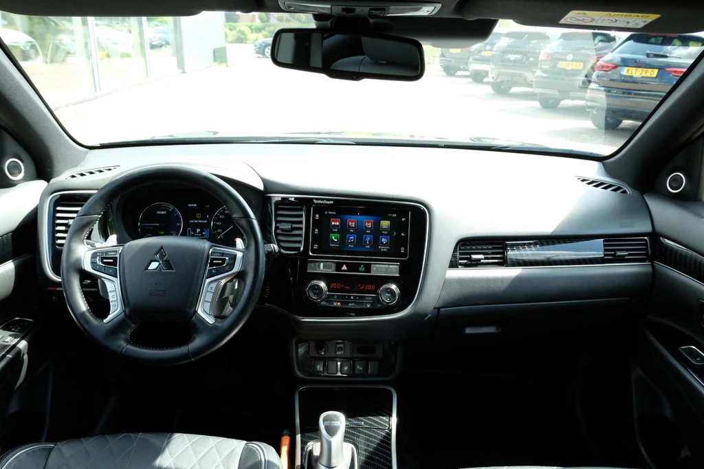 Mitsubishi Outlander – foto 16