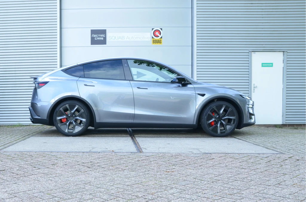 Tesla Model Y – foto 4