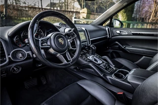 Porsche Cayenne – thumbnail 10