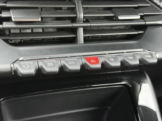 Peugeot 208 – thumbnail 23