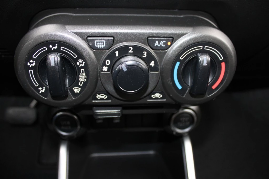 Suzuki Ignis – foto 11