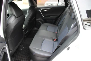 Toyota RAV4 – thumbnail 13