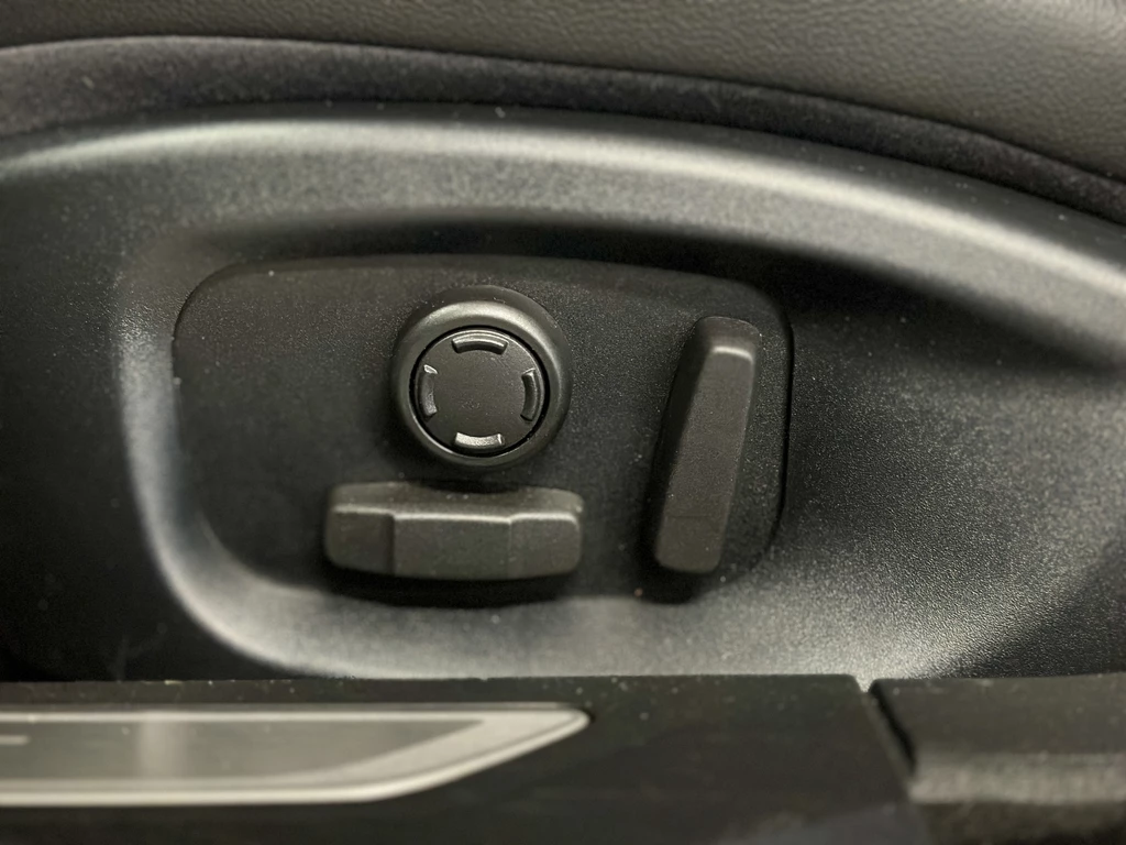 Jaguar XF – foto 11