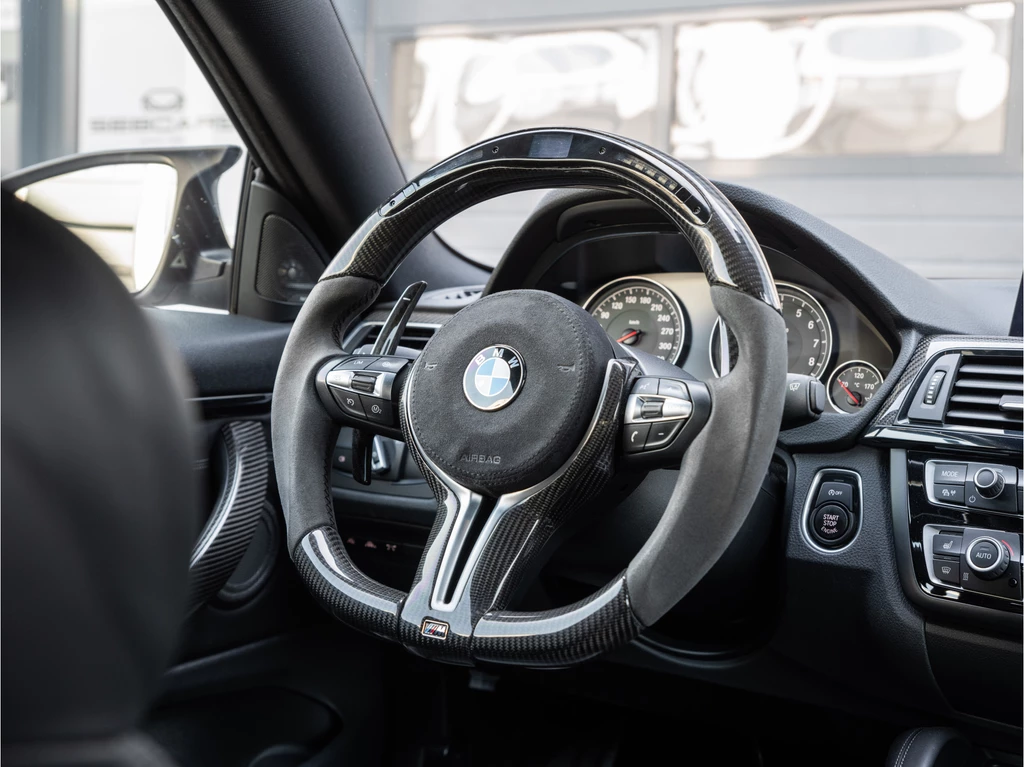 BMW M4 – foto 15