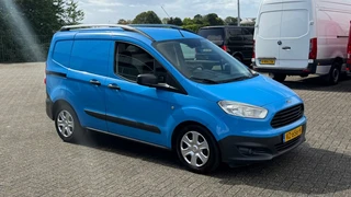 Ford Transit Courier – thumbnail 8