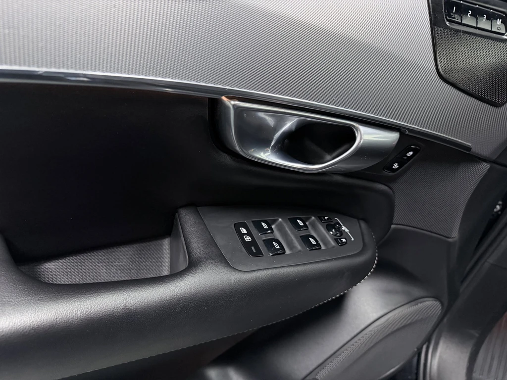 Volvo XC90 – foto 21