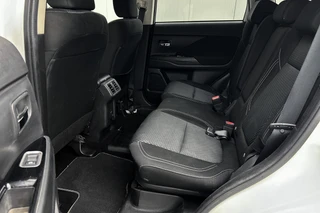 Mitsubishi Outlander – thumbnail 24