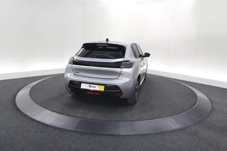 Peugeot 208 – thumbnail 1