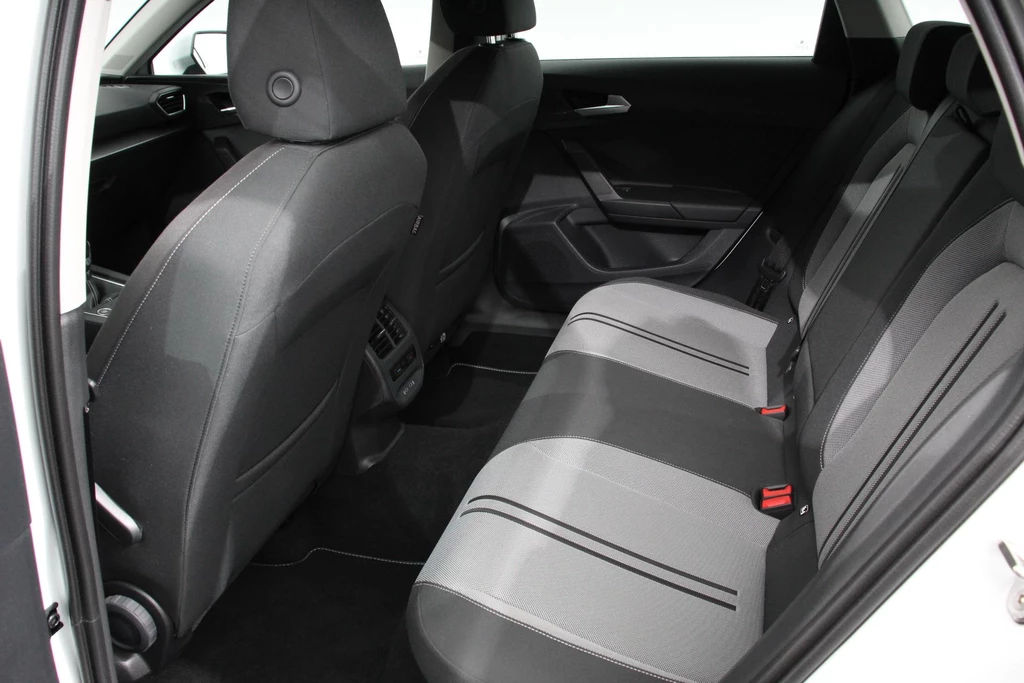 SEAT Leon – foto 10