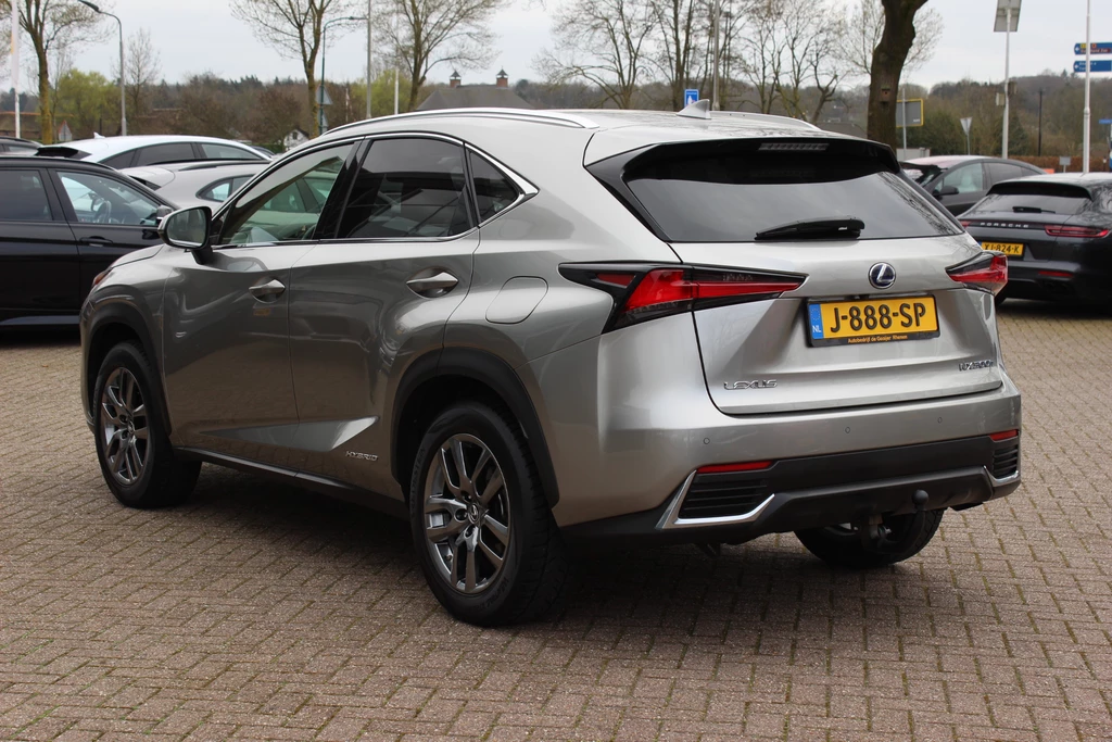 Lexus NX – foto 3