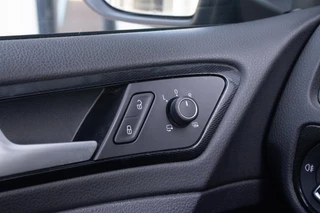 Volkswagen Golf – thumbnail 34