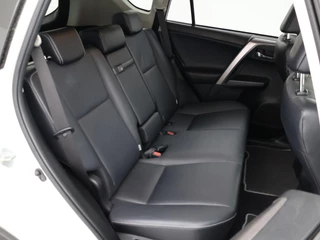 Toyota RAV4 – thumbnail 13