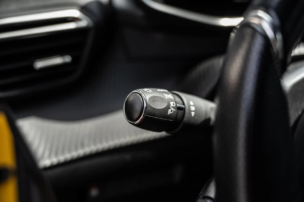Peugeot 208 – foto 34
