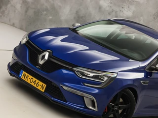 Renault Mégane Estate – thumbnail 2