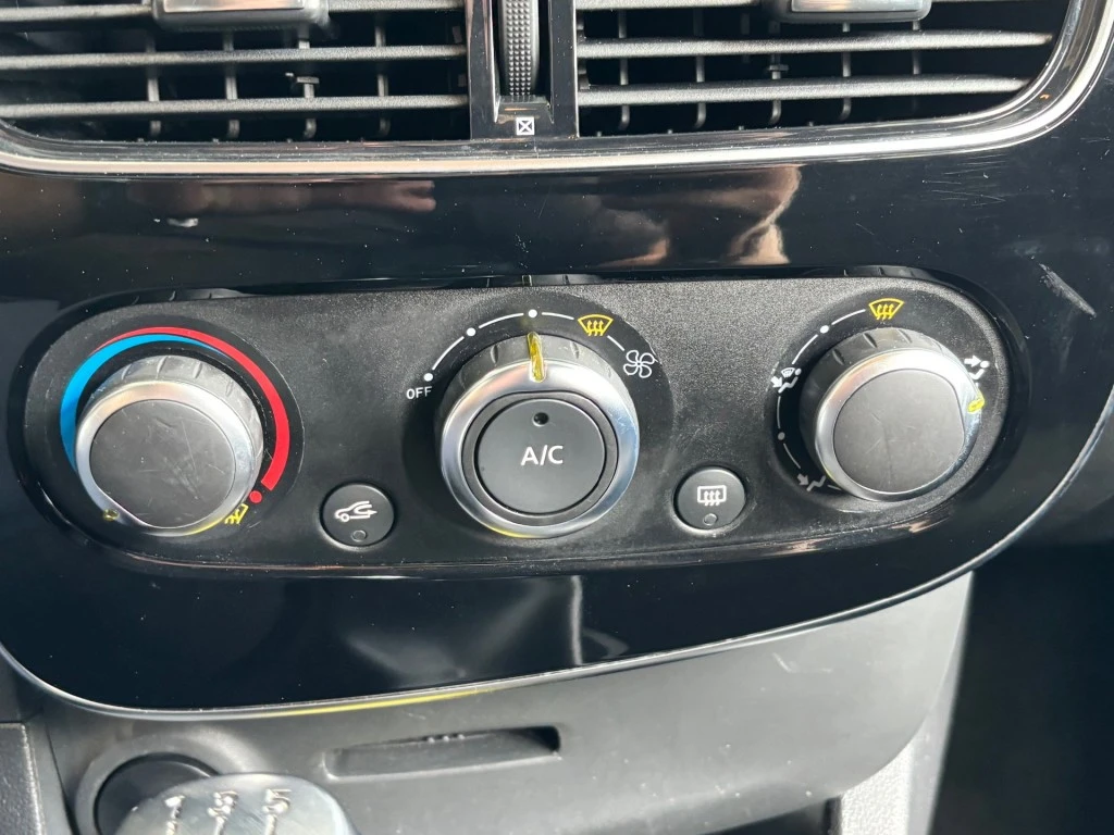 Renault Clio – foto 16