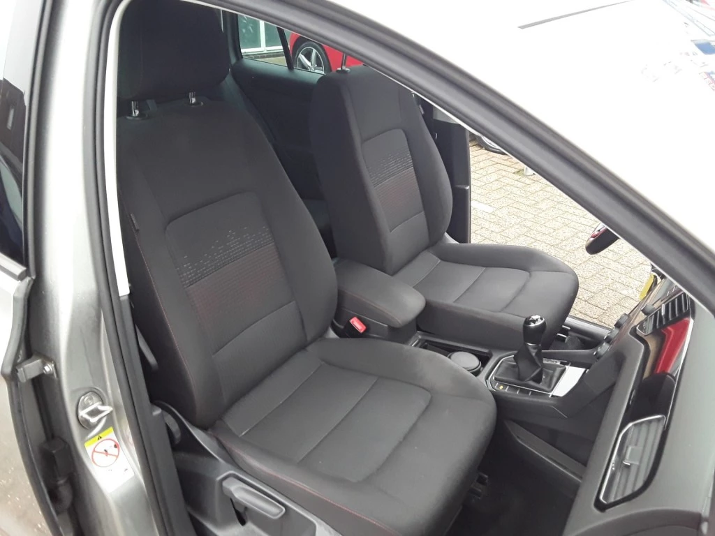 Volkswagen Golf Sportsvan – foto 15