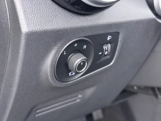 MG ZS EV – thumbnail 33