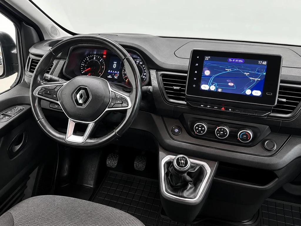 Renault Trafic – foto 12