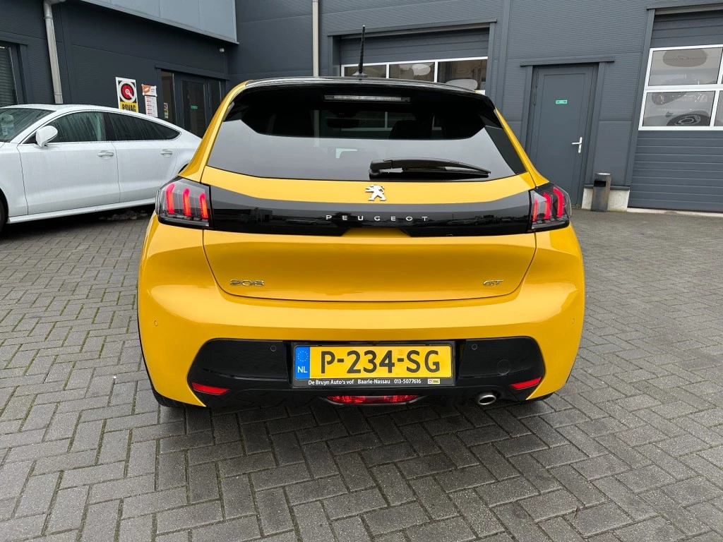 Peugeot 208 – foto 3