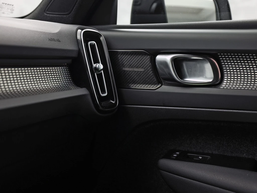 Volvo XC40 – foto 12