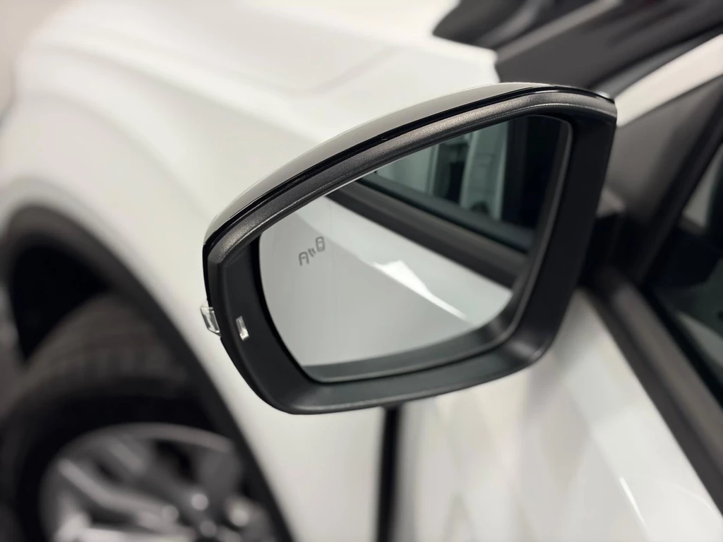 Volkswagen T-Roc – foto 11