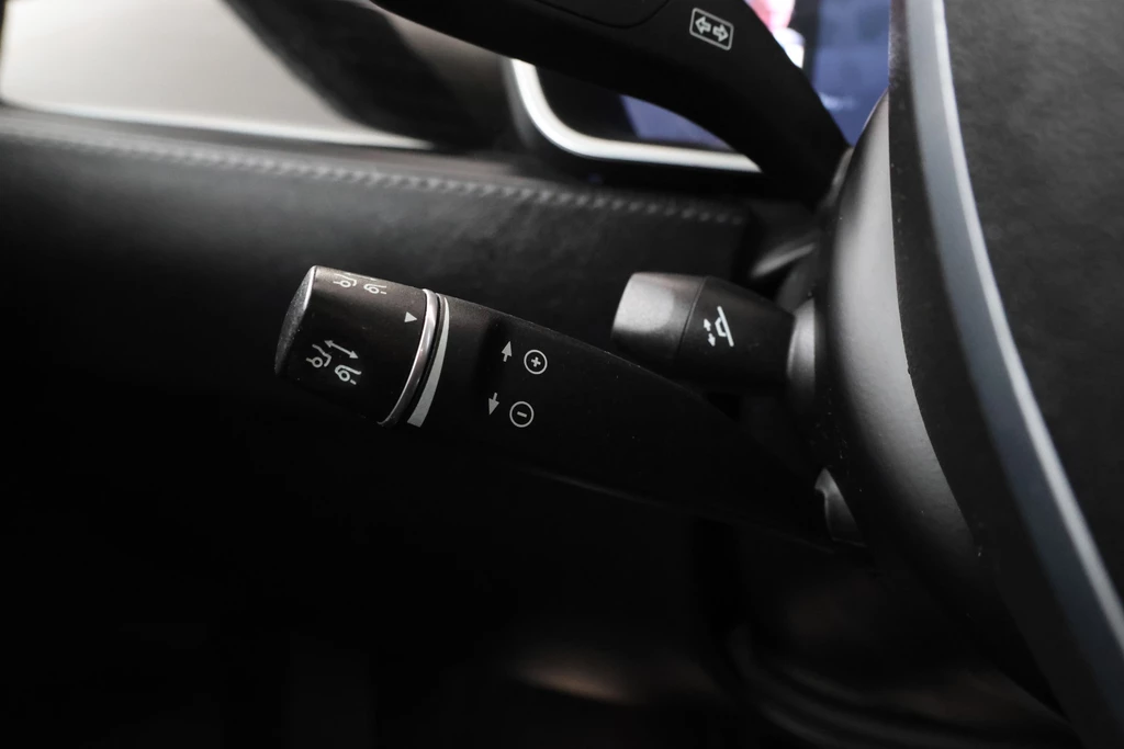 Tesla Model X – foto 26