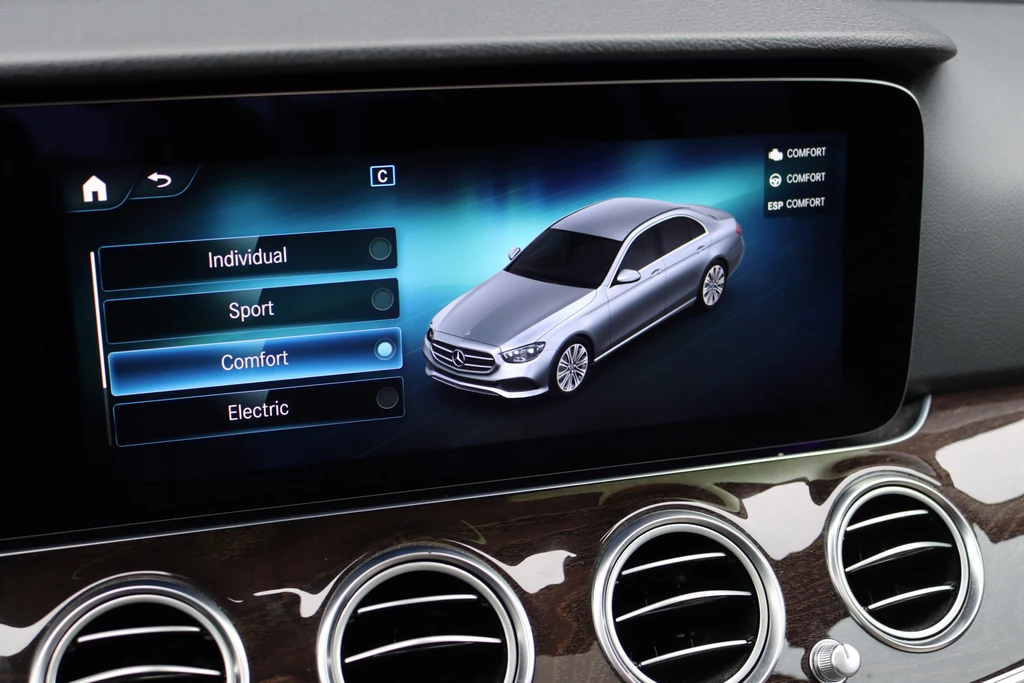 Mercedes-Benz E-Klasse – foto 30