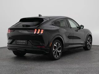 Ford Mustang Mach-E – thumbnail 10