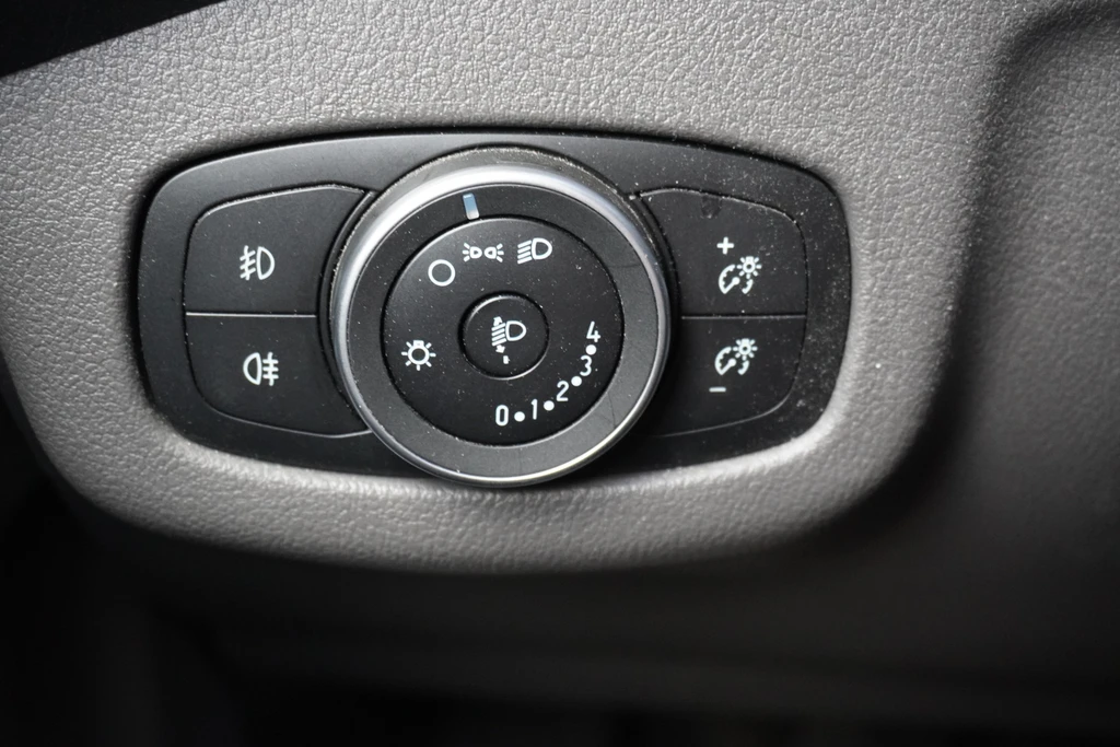 Ford Transit Connect – foto 20