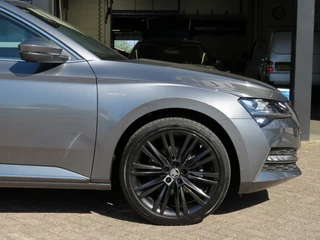 Škoda Superb – thumbnail 35