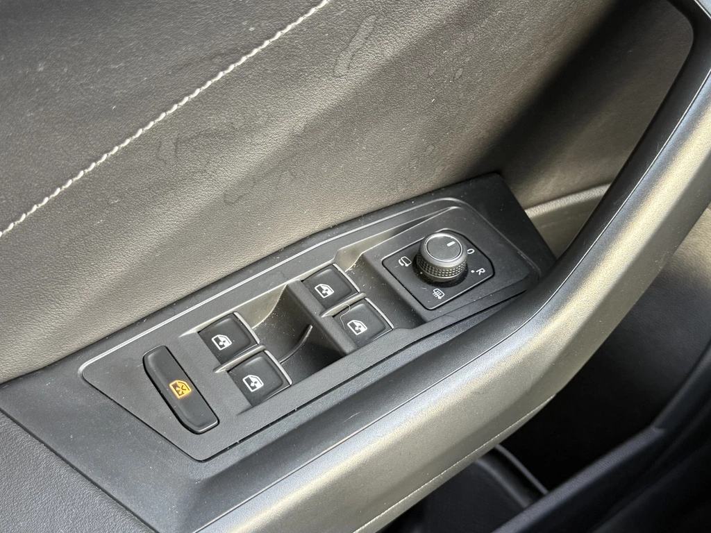 Volkswagen T-Roc – foto 13