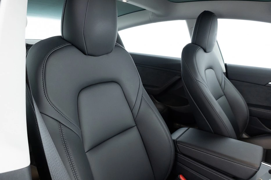Tesla Model 3 – foto 12