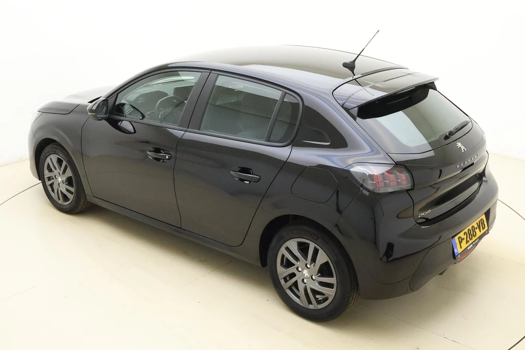 Peugeot 208 – foto 3