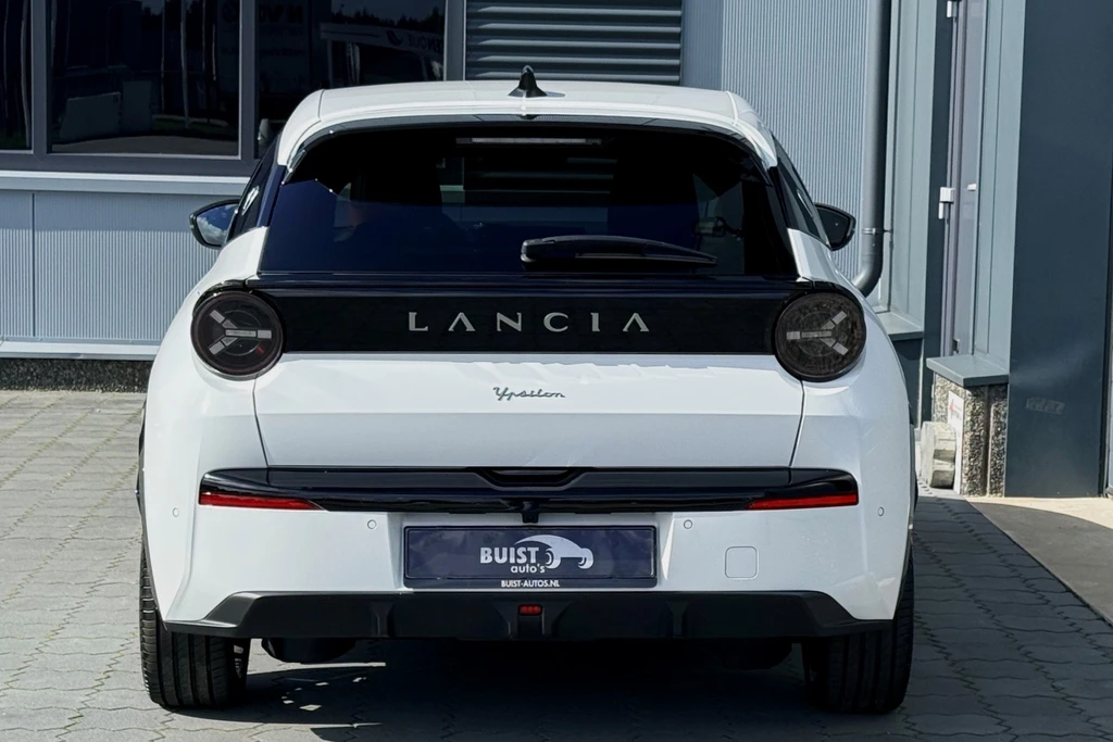 Lancia Ypsilon – foto 4