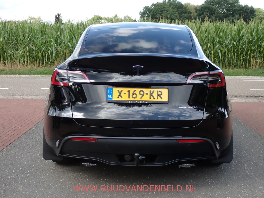 Tesla Model Y – foto 5