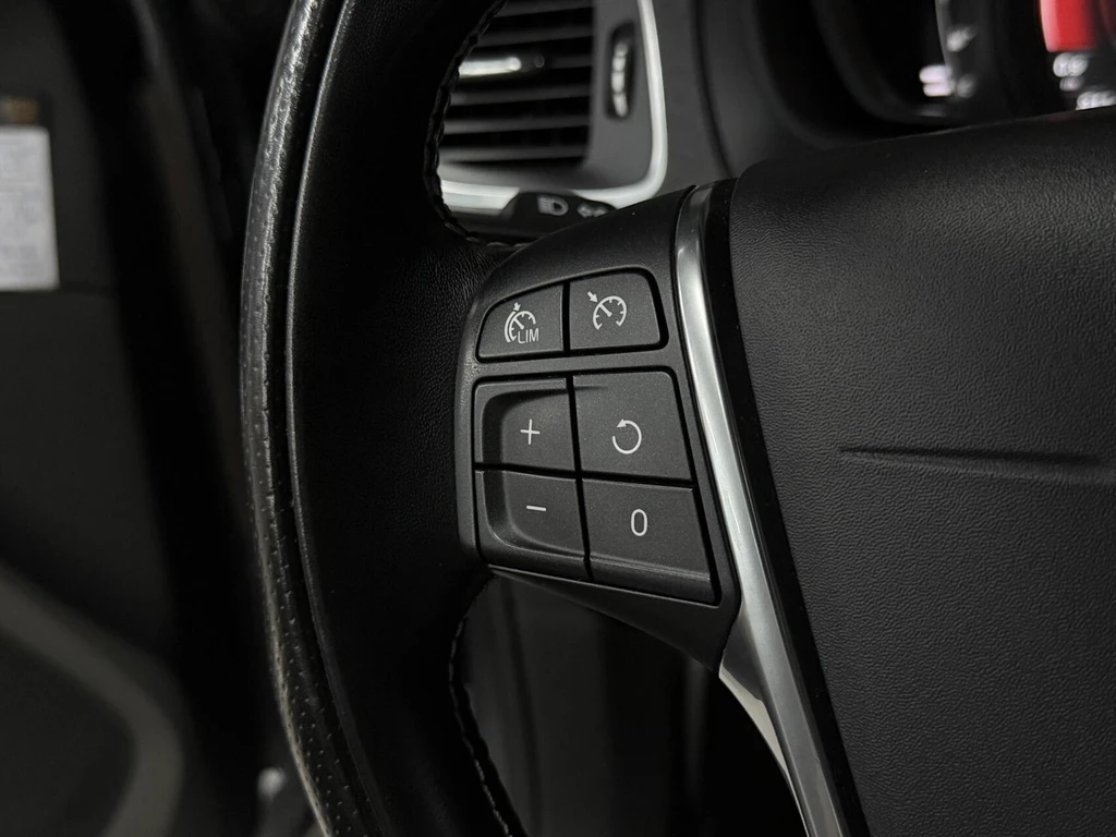 Volvo V40 – foto 14