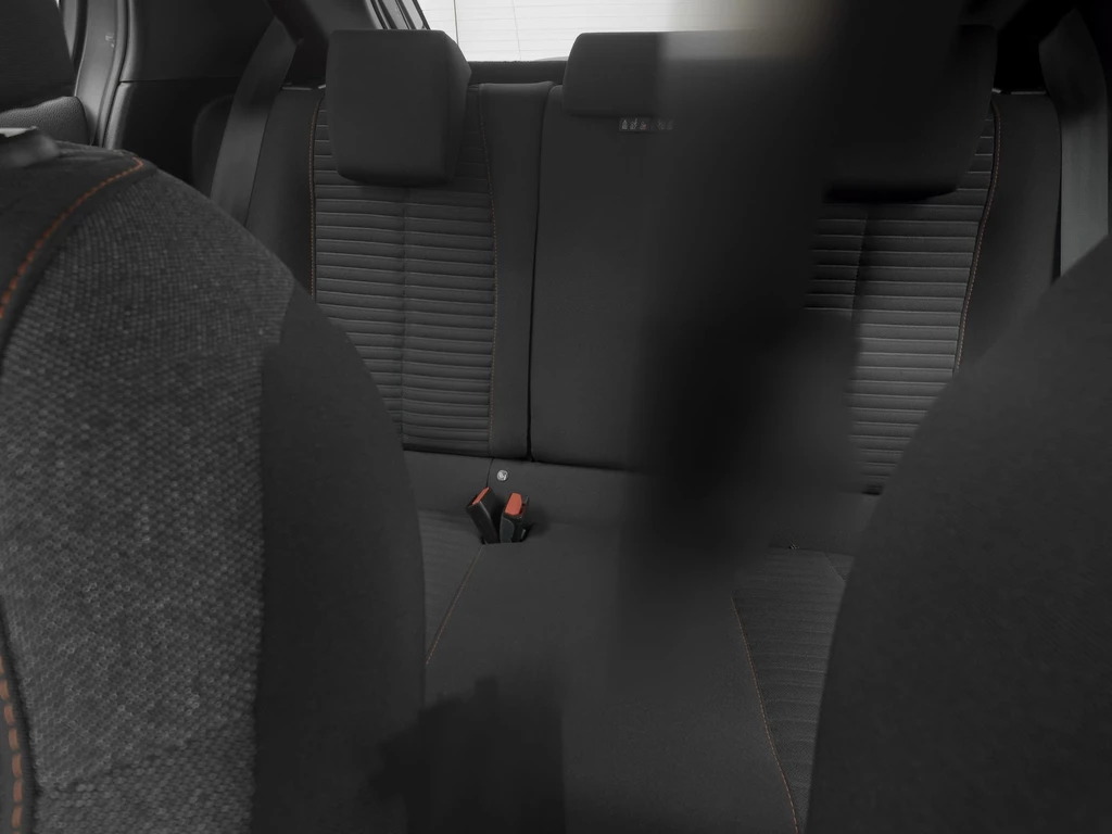 Peugeot e-208 – foto 23