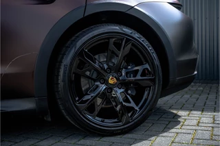Porsche Taycan – thumbnail 35