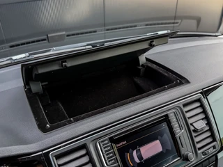 Volkswagen Caravelle – thumbnail 58
