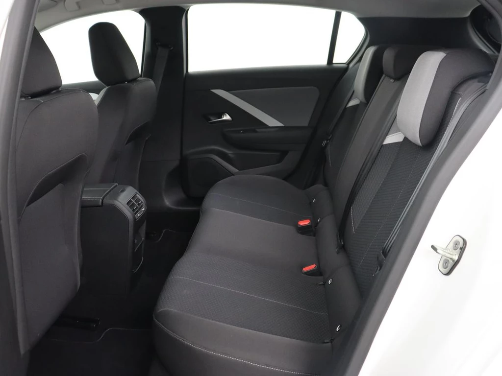 Opel Astra – foto 8