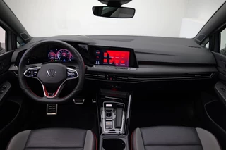 Volkswagen Golf – thumbnail 25