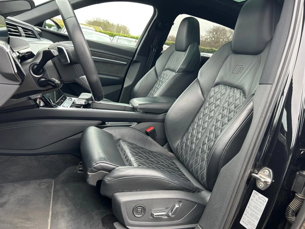 Audi e-tron – foto 12