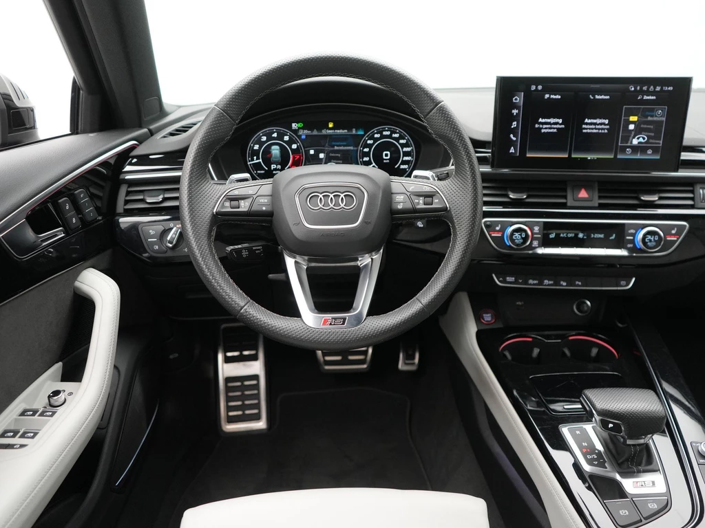 Audi RS4 – foto 13