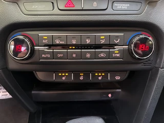 Kia ProCeed – thumbnail 23